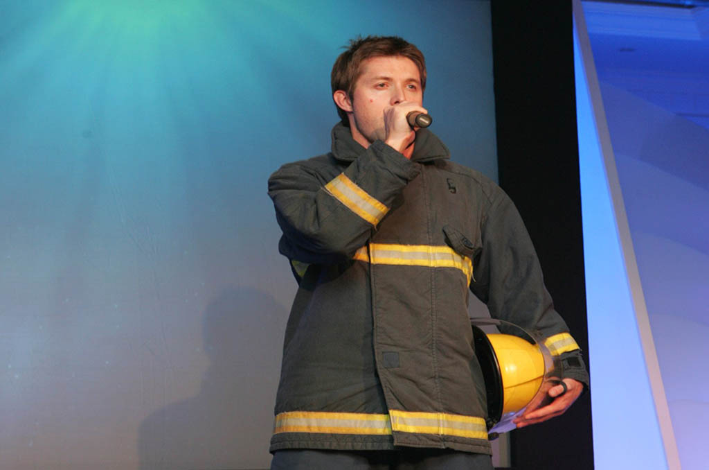 Singers in Disguise performing live